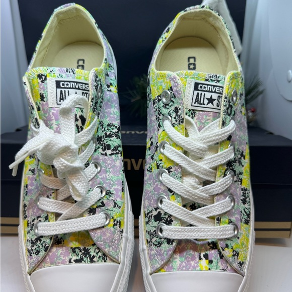 Converse Shoes - NOT FORSALE Women’s Converse NWT